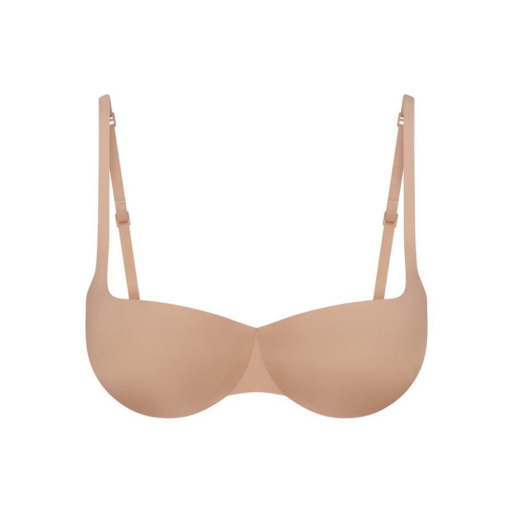 SKIMS Ultimate Balconette Push-Up Bra